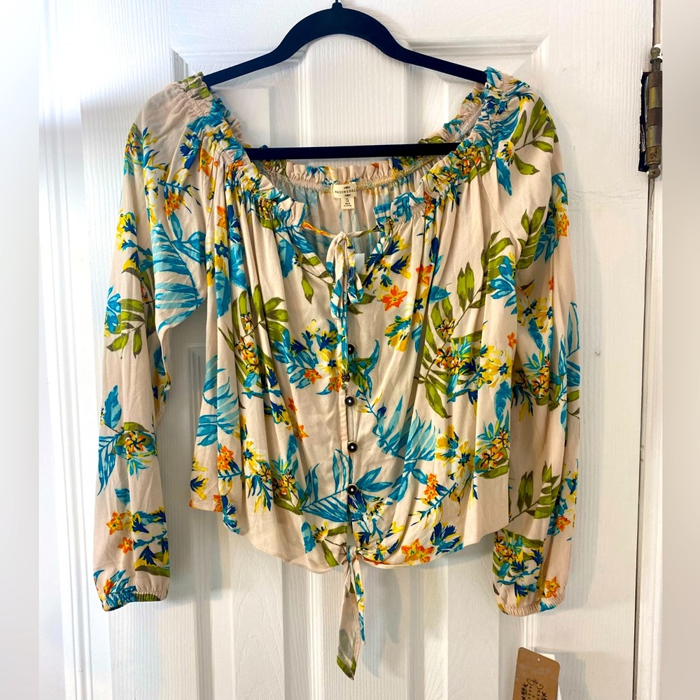 Mason & Belle off shoulder top